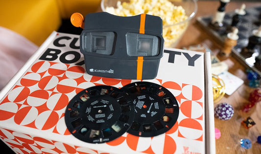 Visual Tricks & Treats From Inq's Stereoscope - The Curiosity Box